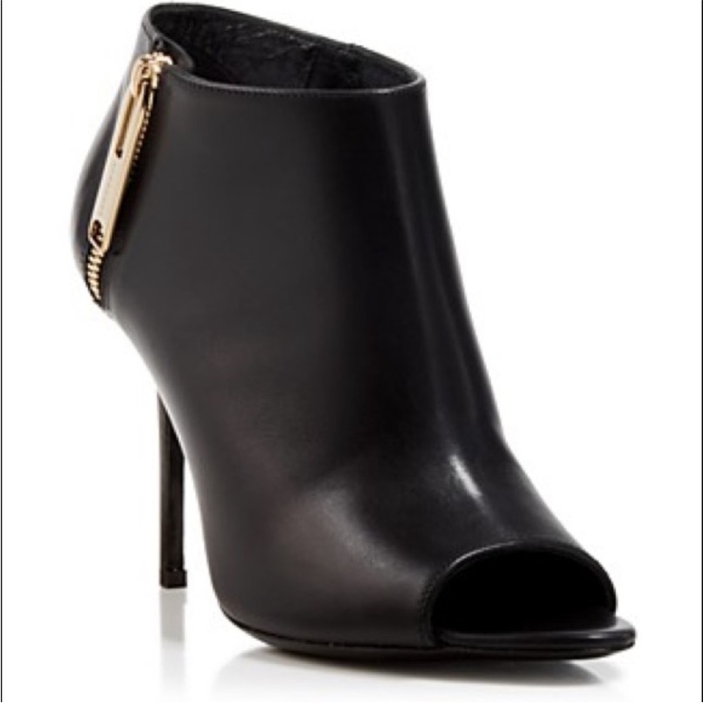 Burberry - Assendon 100 Black Calf Leather Booties (Size 8)